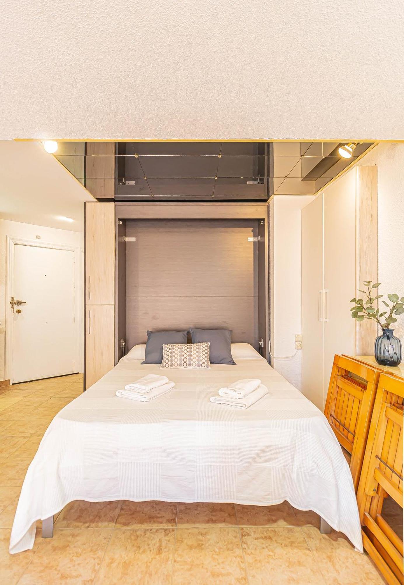 Apartment La Pecera - - Edificio Monaco - Kilometro 7 - Cama Plegable Y Sofa-cama *