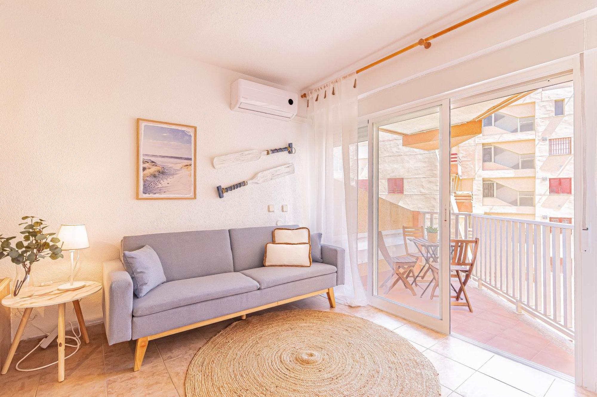 La Pecera - - Edificio Monaco - Kilometro 7 - Cama Plegable Y Sofa-cama