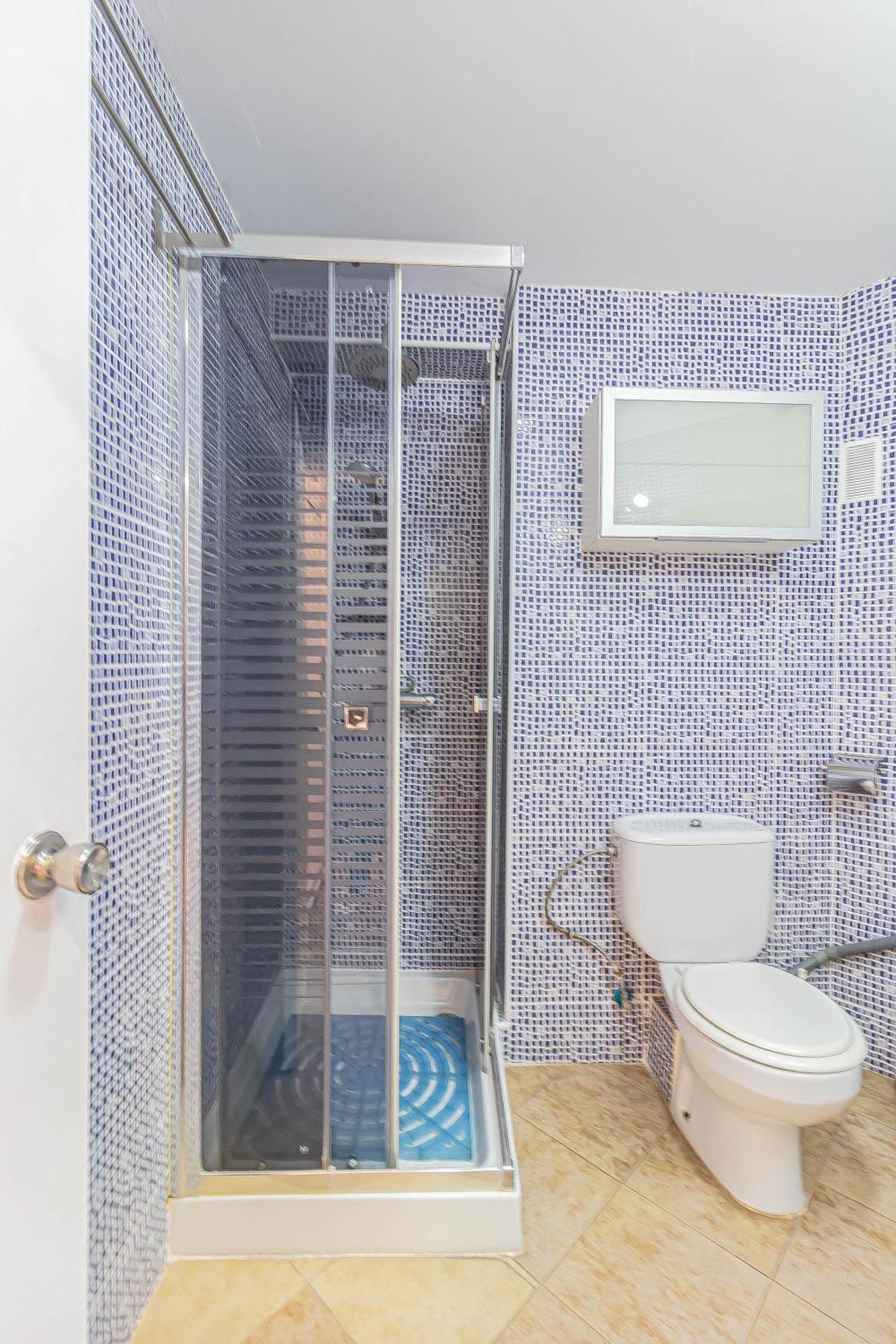 La Pecera - - Edificio Monaco - Kilometro 7 - Cama Plegable Y Sofa-cama
