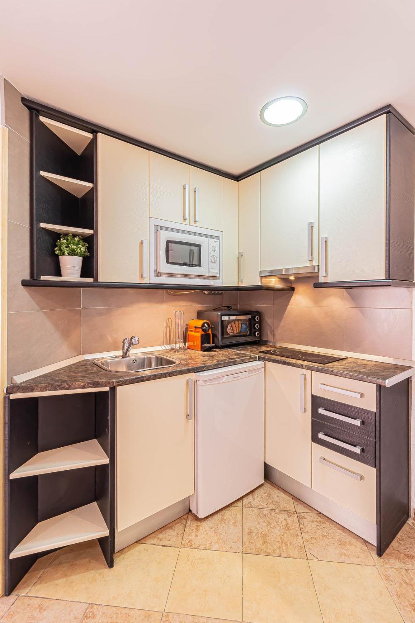 Apartament La Pecera - - Edificio Monaco - Kilometro 7 - Cama Plegable Y Sofa-cama *
